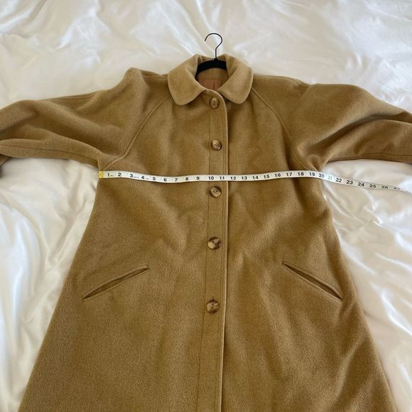 Vintage 70’s Denise Originals Mongolian camel hair lined tan trench coat medium - Picture 8 of 10